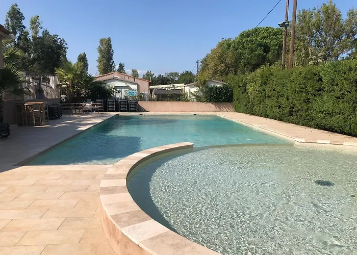 Mobile home-6voyageurs-clim-wifi-piscine